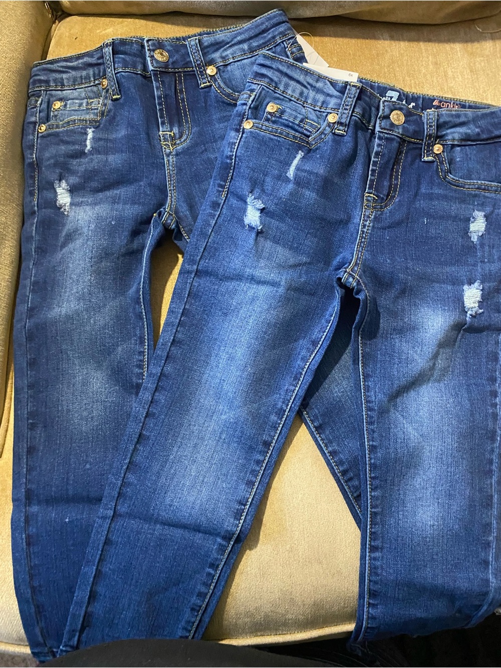 Justice Women's Skinny Jeans in Dark Blue Distressed Wash